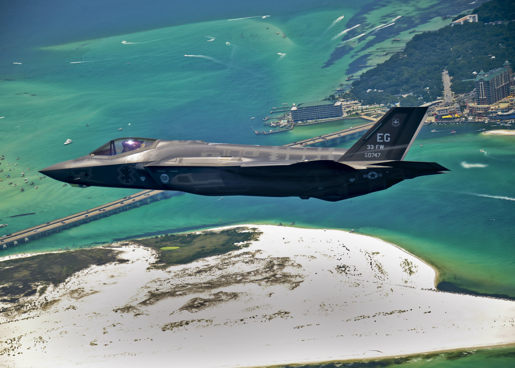 U.S. Offers F-35 Deal to India Amid Asia Tensions