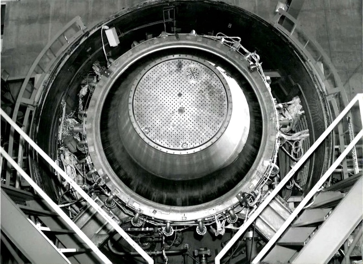 Rocketdyne J-2T 250K Toroidal Aerospike