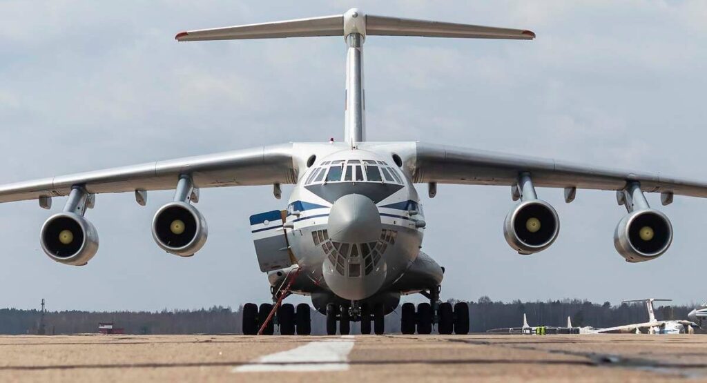 Russian cargo plane arrives in Cuba
