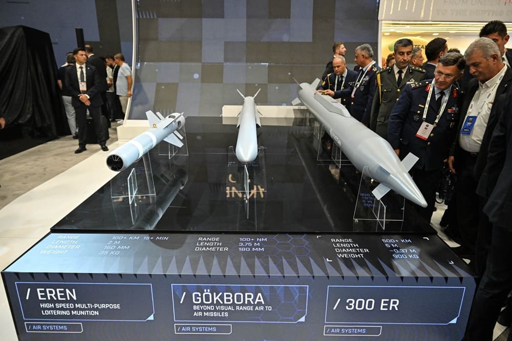 Türkiye tests ROKETSAN 300 ER Air-Launched Ballistic Missile