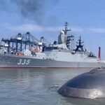 Russian Warships Enter Jakarta With Submarine