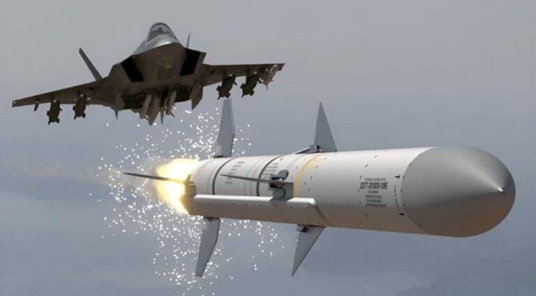 AIM-260 Export to Australia Extends F-35 Reach