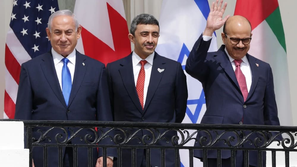L-R: Israeli Prime Minister Benjamin Netanyahu, UAE Foreign Minister Abdullah bin Zayed bin Sultan Al Nahyan and Bahraini Foreign Minister Abdullatif bin Rashid Al Zayani at the Abraham Accords signing ceremony in 2020.