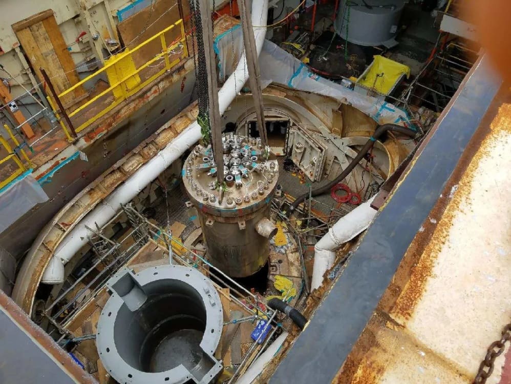 A defuelled reactor pressure vessel is removed from the Strugis in 2017 as part of the decommissioning process.