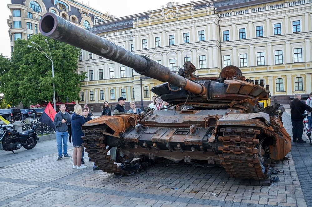 TrophyLab: Khreshchatyk, the main street of Ukraine’s capital city, Kyiv.