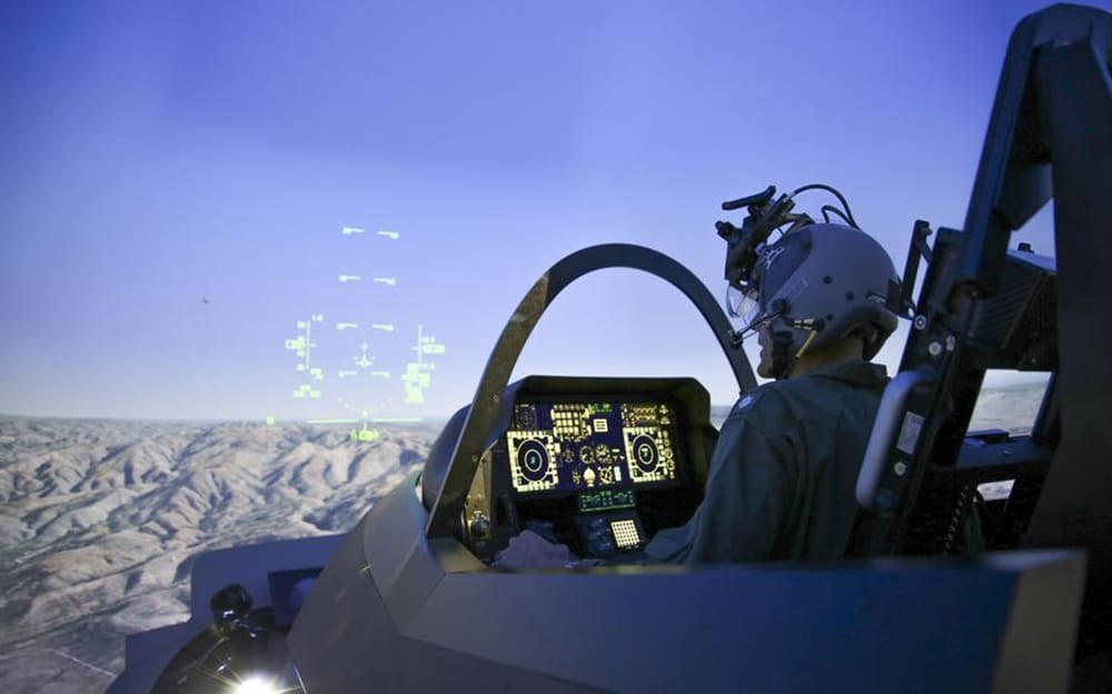 Joint Simulation Environment (JSE) at the Naval Air Warfare Center Aircraft Division in Patuxent River, MdRead more at: https://www.stripes.com/theaters/us/2025-04-01/marines-air-force-joint-train-simulation-environment-17331431.html Source - Stars and Stripes