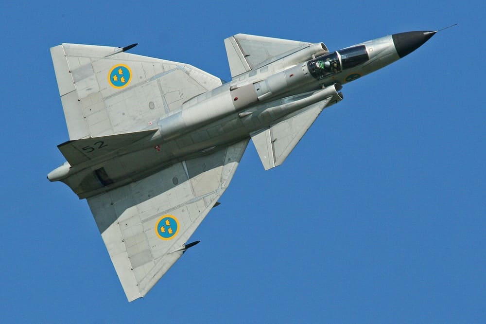 Saab 37 Viggen The Saab 37 Viggen is a Swedish single-seat, single-engine multirole combat aircraft, designed and manufactured by the Swedish aircraft company Saab.