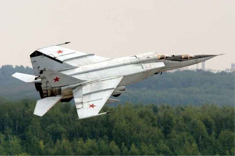 MiG-25 Foxbat Exploitation: What the West Discovered