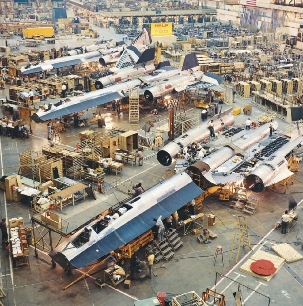 SR-71 Titanium: The Secret Soviet Supply Deal