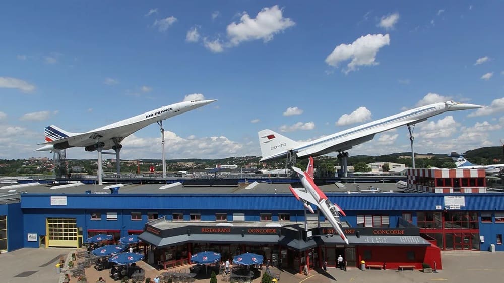 Concorde vs Tu-144 — Cold War Rival Supersonic Icons