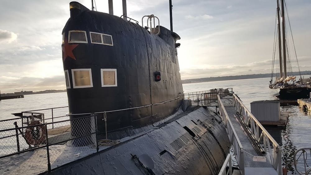 Why Military Submarines Have No Windows