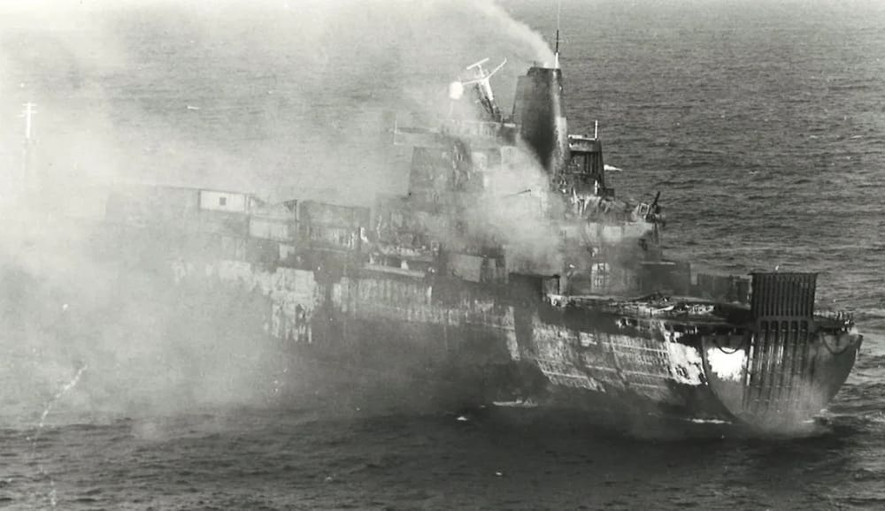 An Exocet hit caused the MV Atlantic Conveyor to sink.